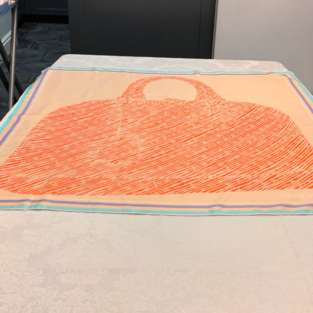 Louis Vuitton Scarf